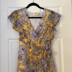 Size small faux wrap dress